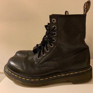 Girl’s Junior Doc Martens Size 5